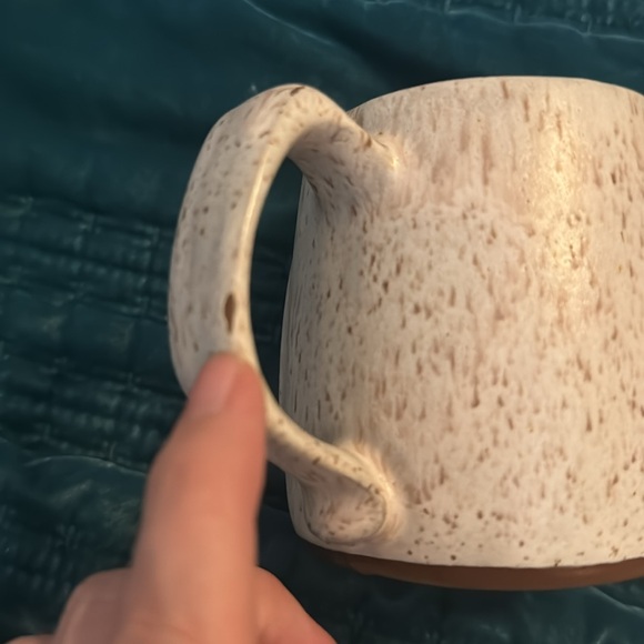 Skiier skiing ceramic mug, Onion River pottery rustic - Picture 8 of 8